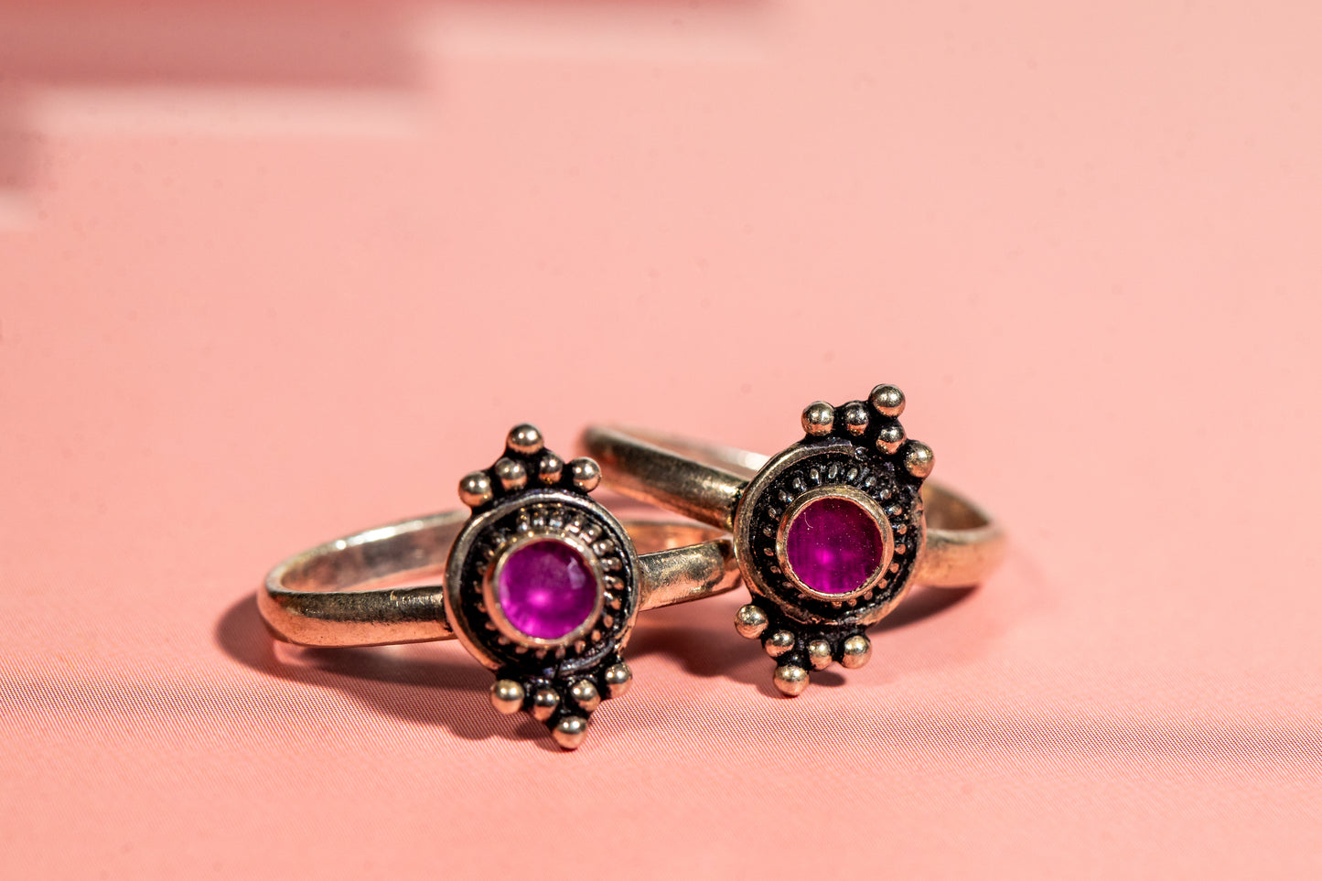 Oxidised silver toe rings with magenta stone