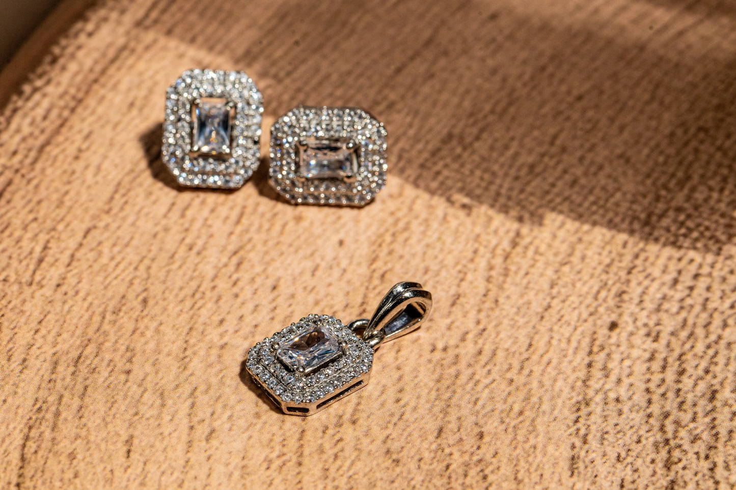 Rectangular studs and pendant with princess cut embellished with cubic zirconia