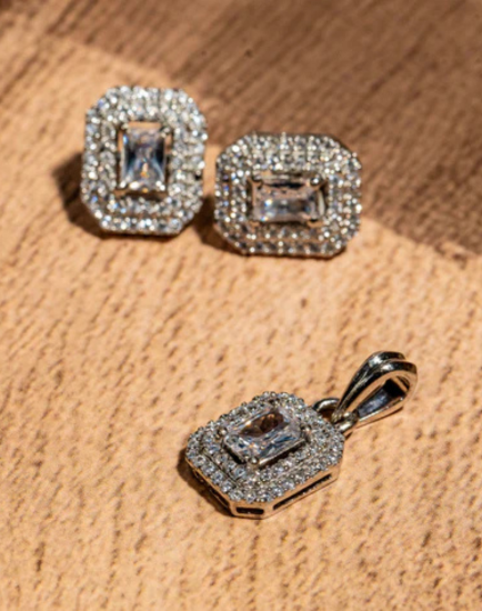 Rectangular studs and pendant with princess cut embellished with cubic zirconia