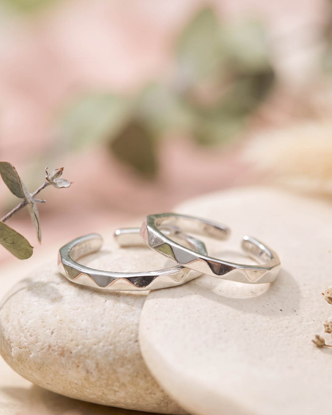 Minimalist Geometric Silver-Tone Toe Rings