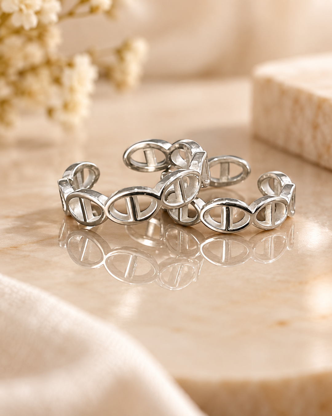 Linked Oval Toe Rings